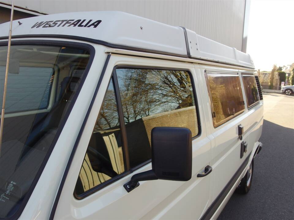 Bild 34/97 von Volkswagen T3 Westfalia 1.9 (1983)