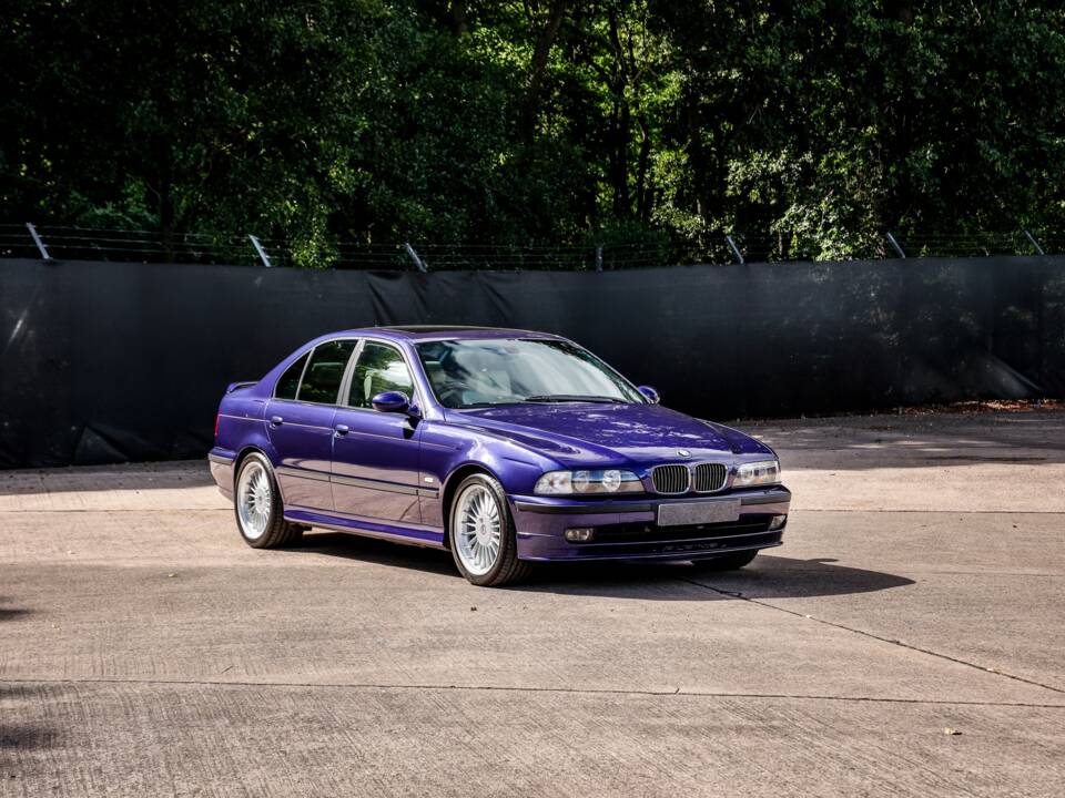 Bild 9/50 von ALPINA B10 V8 (2000)