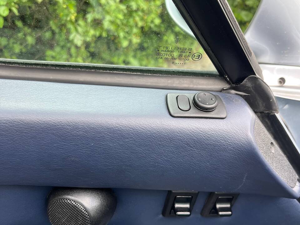 Imagen 53/96 de Porsche 911 Carrera (1996)