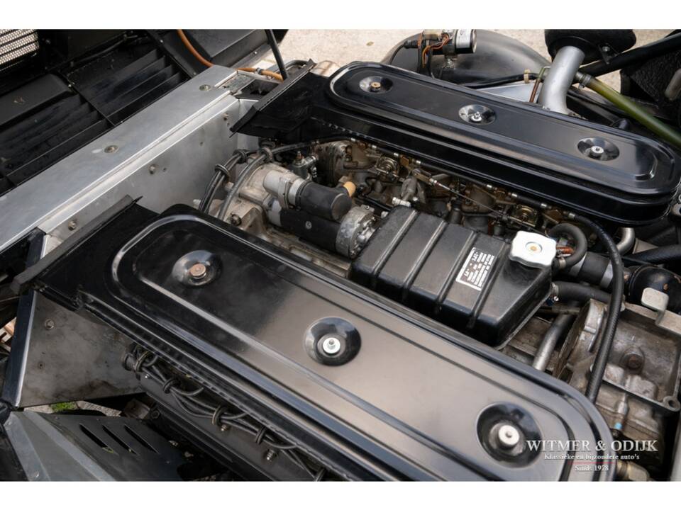 Bild 27/31 von Ferrari 512 BB (1980)