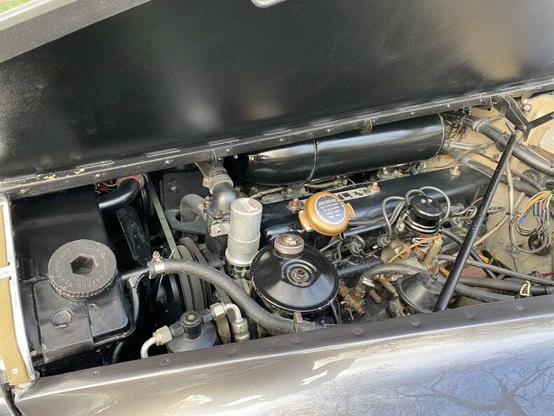 Image 22/50 of Bentley S 1 Continental (1958)
