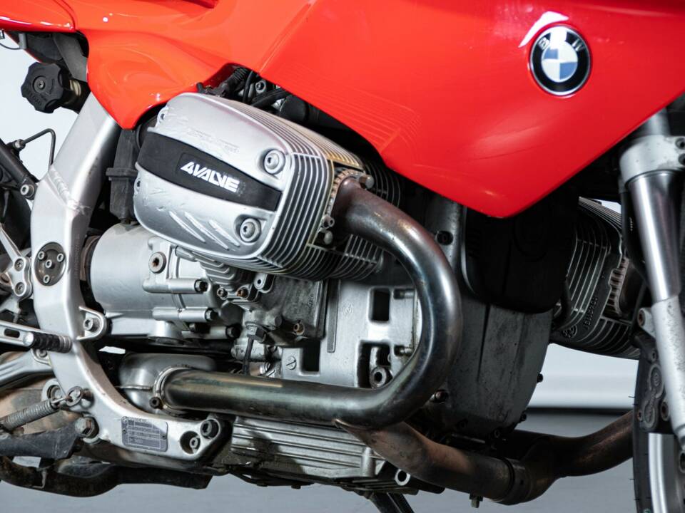 Immagine 35/50 di BMW R 1100 S (2000)