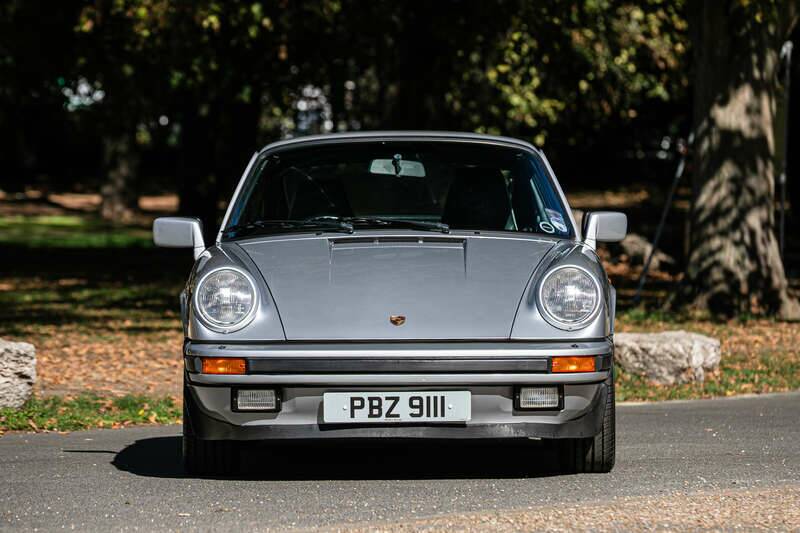 Bild 6/42 von Porsche 911 Carrera 3.2 (1989)