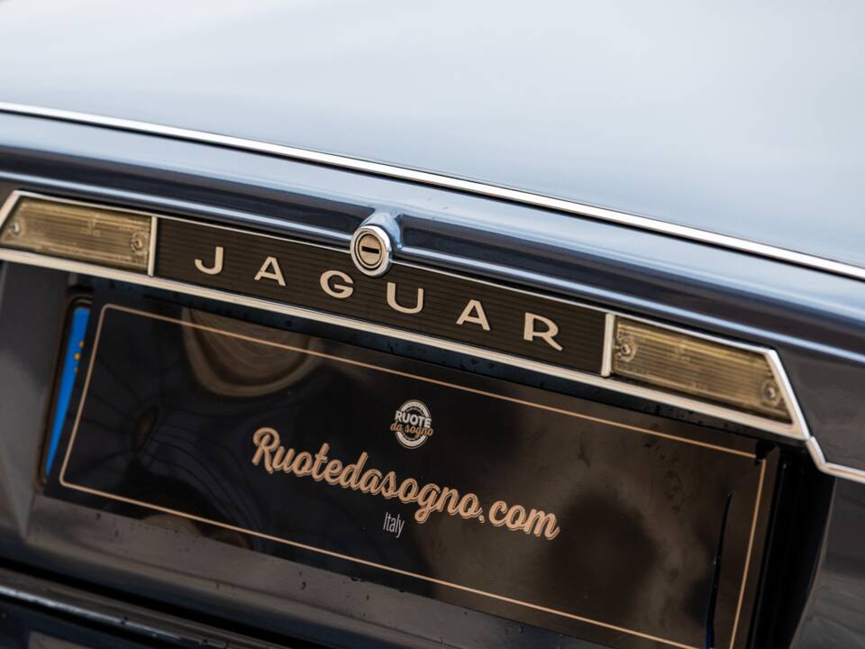 Bild 20/50 von Jaguar XJS 5.3 V12 (1990)