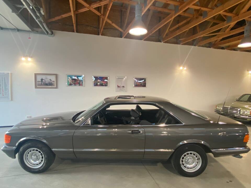 Bild 3/67 von Mercedes-Benz 380 SEC (1984)