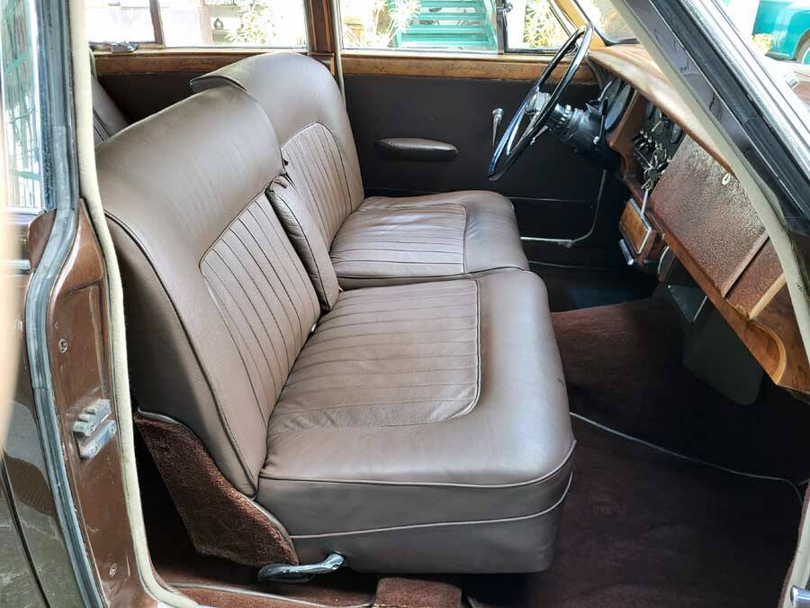 Image 26/42 of Jaguar Mk II 2.4 (1964)