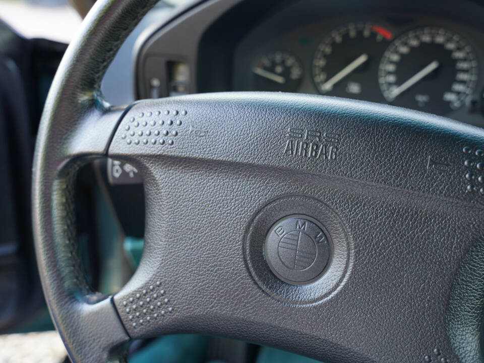 Image 37/50 of BMW 850Ci (1994)