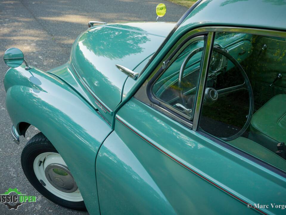 Image 23/34 de Morris Minor 1000 Traveller (1971)