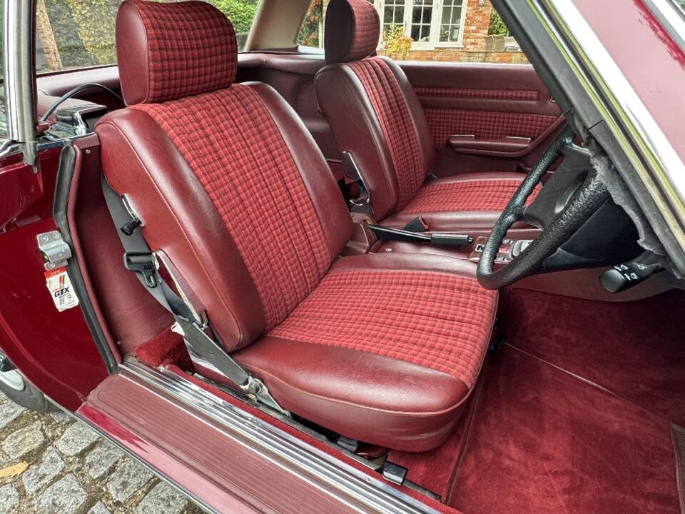 Immagine 21/29 di Mercedes-Benz 280 SL (1985)
