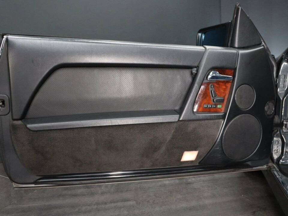 Bild 9/50 von Mercedes-Benz 500 SL (1991)