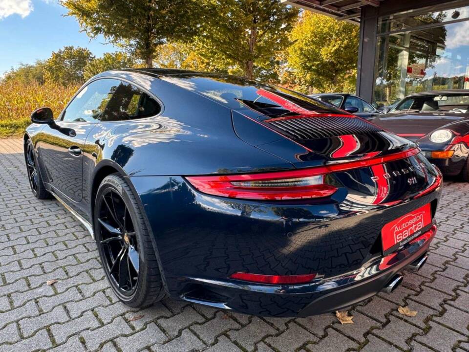 Bild 3/20 von Porsche 911 Carrera (2018)