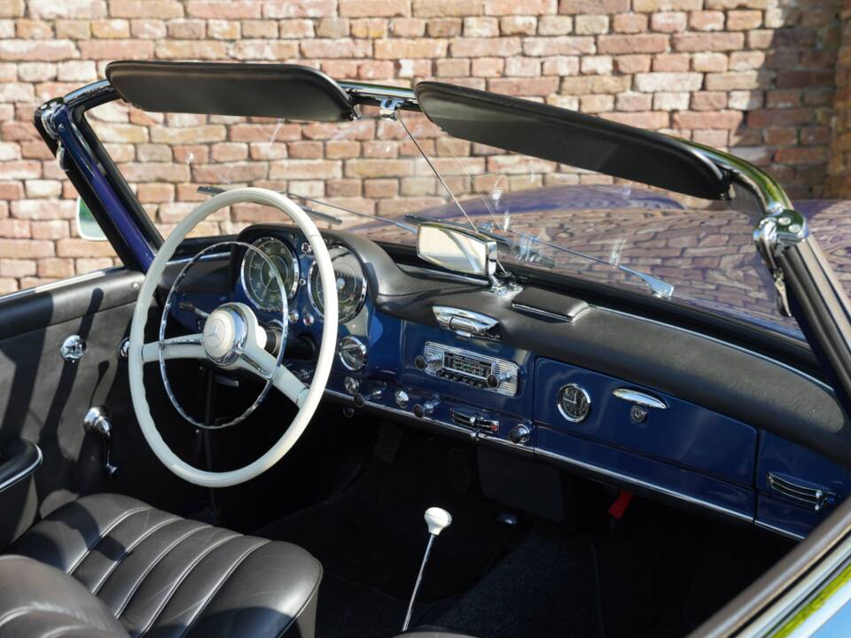 Imagen 48/50 de Mercedes-Benz 190 SL (1960)