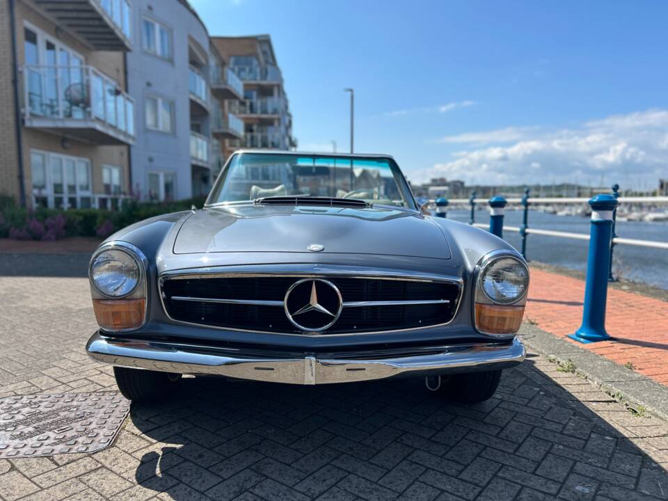 Afbeelding 24/39 van Mercedes-Benz 280 SL (1971)