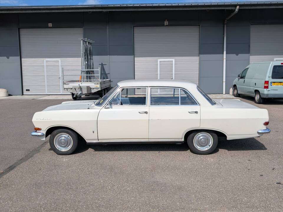 Image 3/35 of Opel Rekord 1700 (1964)