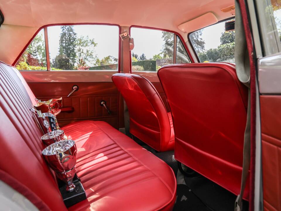 Afbeelding 17/48 van Ford Cortina 1200 (1962)