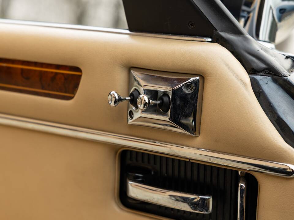 Bild 37/50 von Jaguar XJS 5.3 V12 (1990)