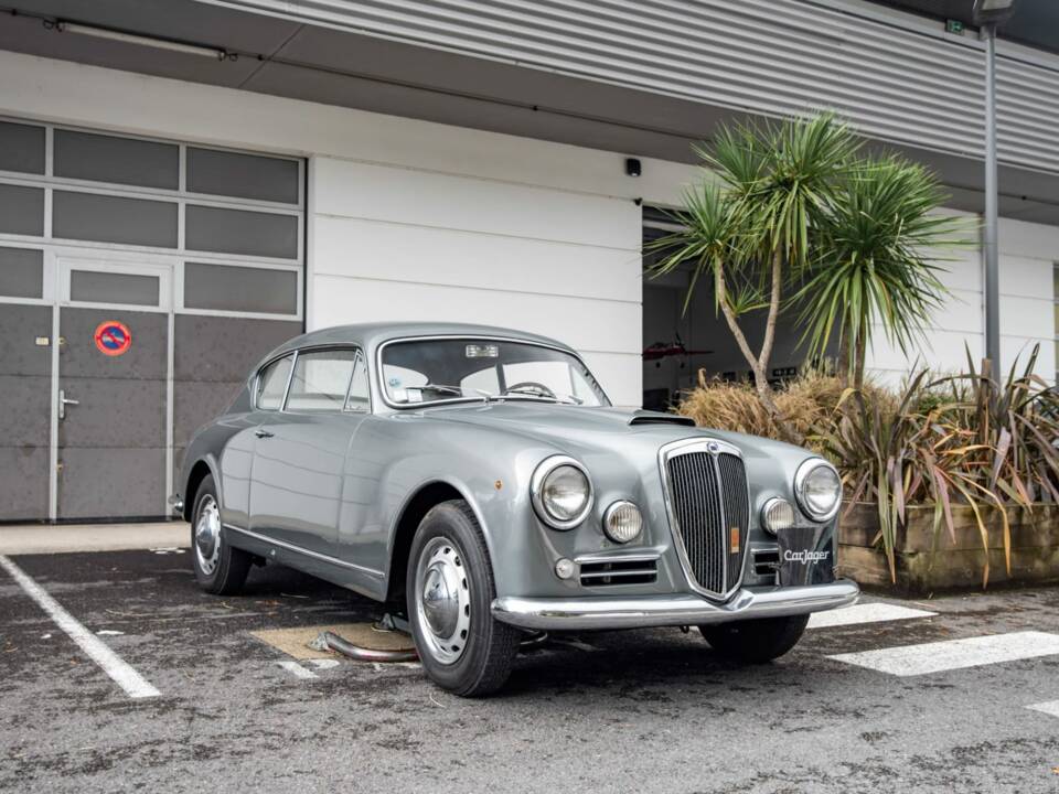 Imagen 1/18 de Lancia Aurelia B20 GT 2500 (1958)