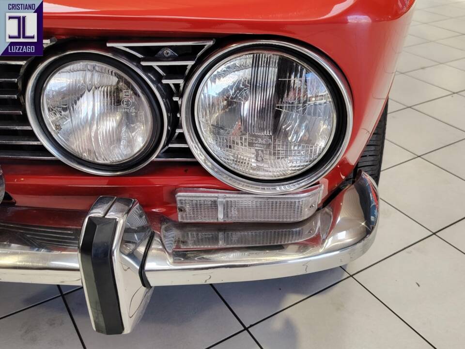 Bild 21/79 von Alfa Romeo 2000 GT Veloce (1971)