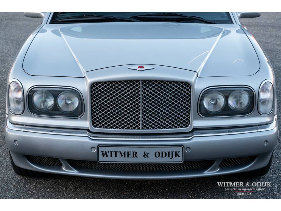 Immagine 17/26 di Bentley Arnage Red Label (2001)