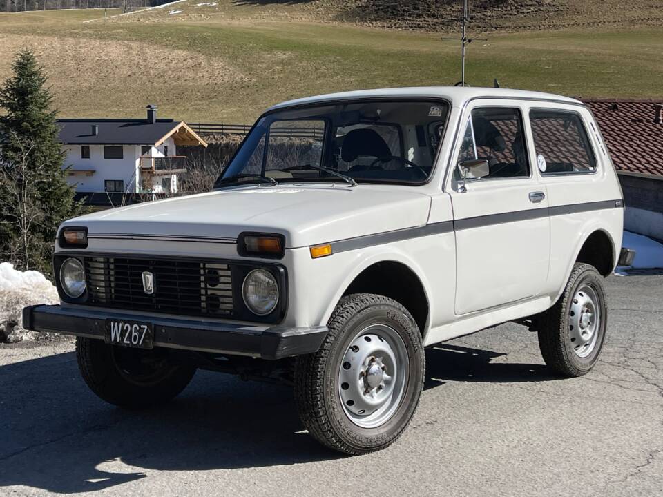 Imagen 3/12 de Lada Niva (1987)