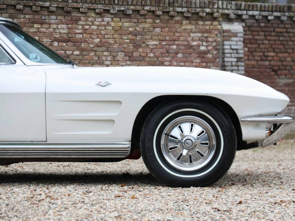 Imagen 42/50 de Chevrolet Corvette Sting Ray Convertible (1964)