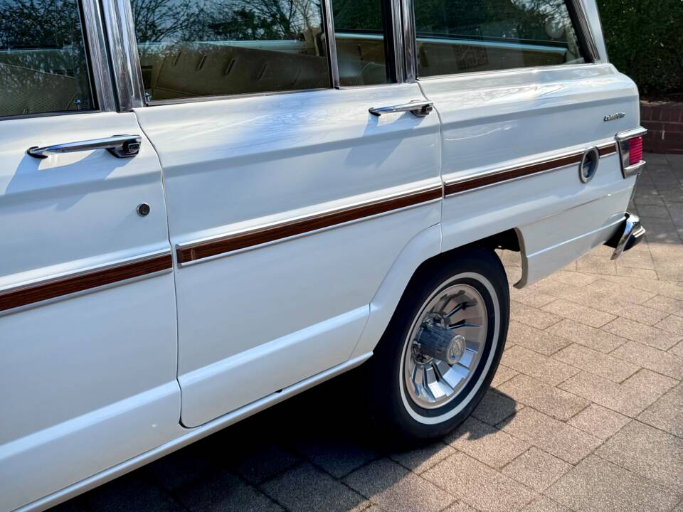 Image 12/50 of Jeep Wagoneer Brougham (1982)
