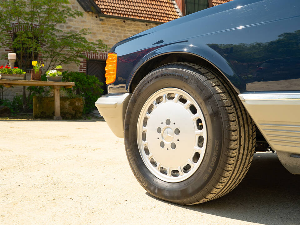 Bild 18/64 von Mercedes-Benz 500 SEL (1984)