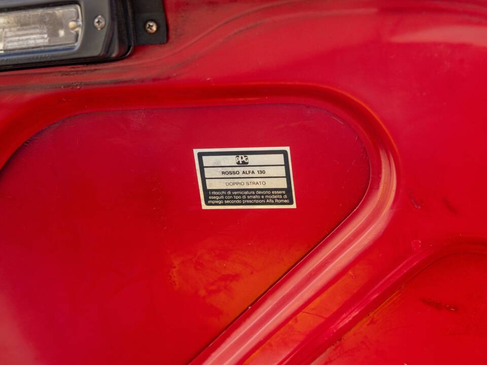 Afbeelding 17/50 van Alfa Romeo 2.0 Spider (1989)