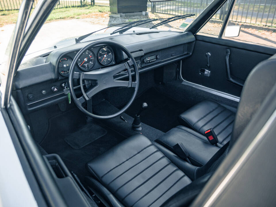 Image 18/41 of Porsche 914&#x2F;6 (1970)