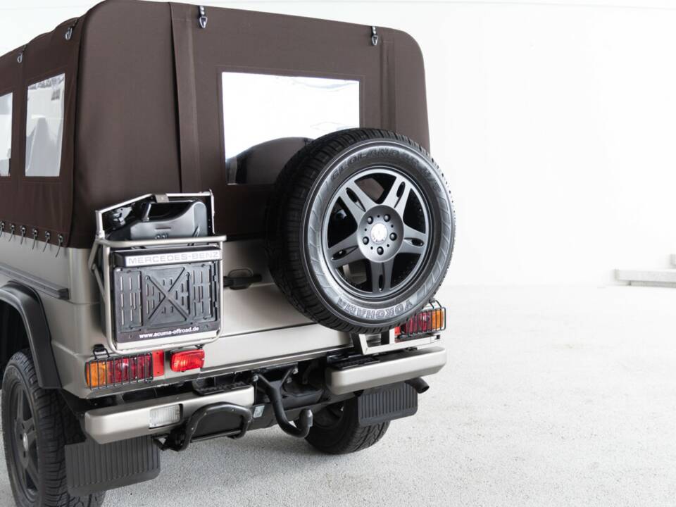 Image 28/50 of Steyr-Puch 230 GE (LWB) (1993)