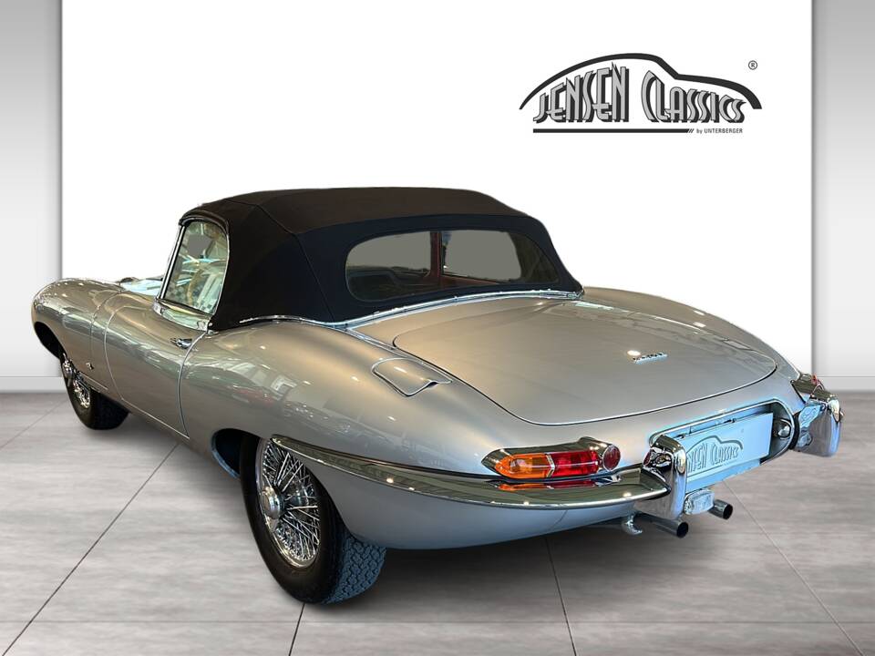 Imagen 6/12 de Jaguar E-Type 3.8 Flat Floor (1961)