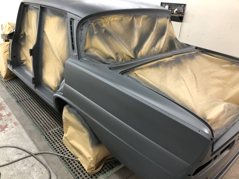 Image 58/64 of Mercedes-Benz 220 S b (1965)