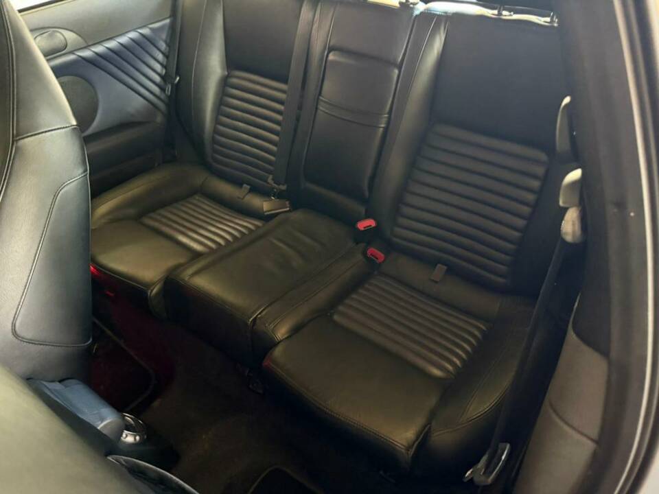 Image 7/10 of Alfa Romeo 147 3.2 GTA (2003)