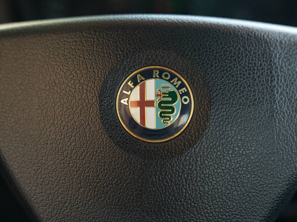 Bild 40/50 von Alfa Romeo GTV 2.0 Twin Spark (1997)