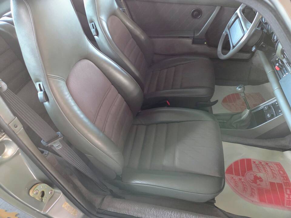 Bild 22/27 von Porsche 911 Carrera 3.2 (1987)