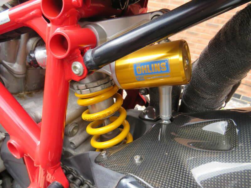 Bild 22/40 von Ducati 1098 R (2008)