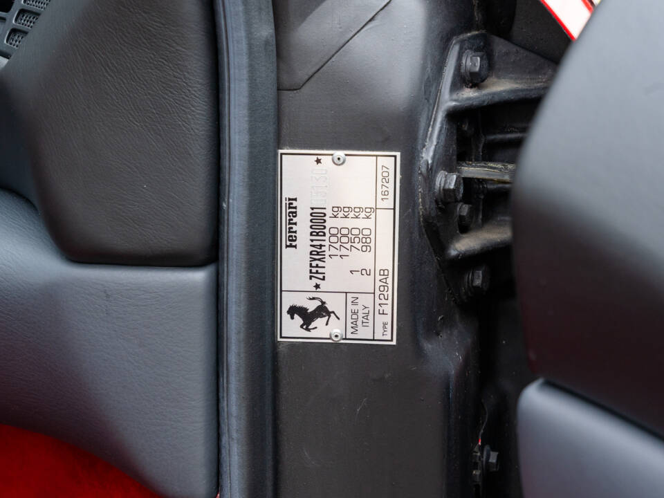 Imagen 82/89 de Ferrari F 355 Berlinetta (1996)