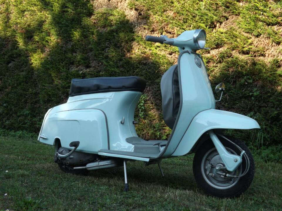 Image 46/50 de Innocenti Lambretta J50 (1967)