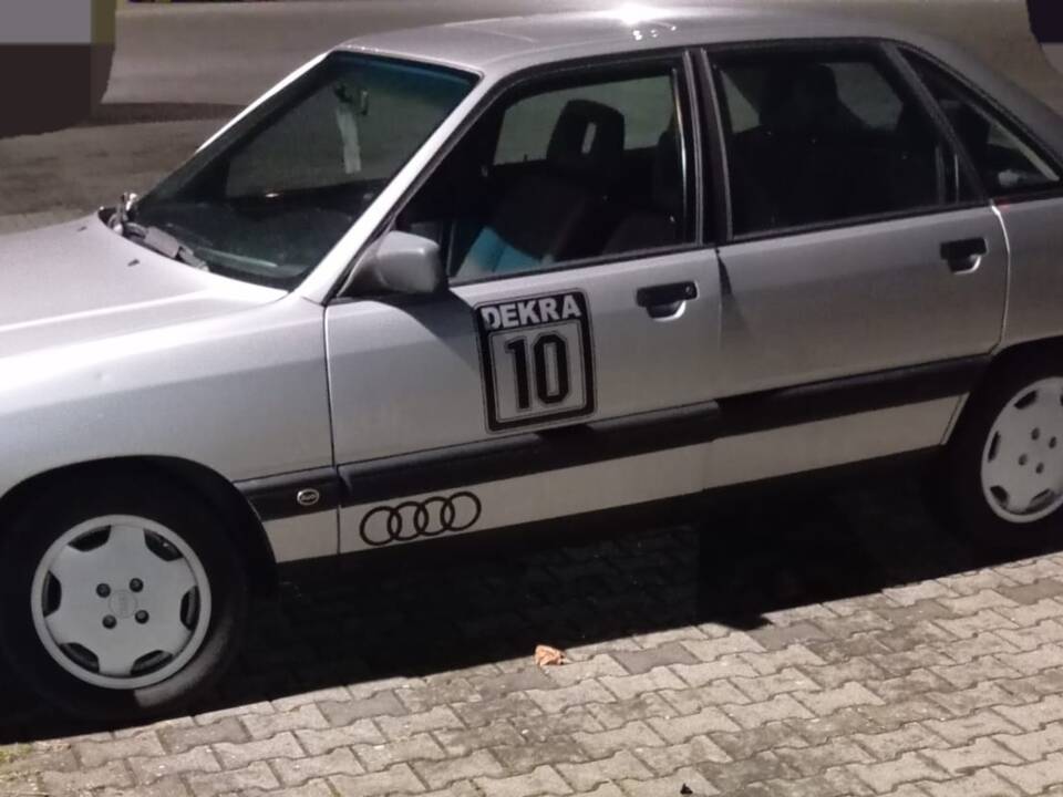 Image 6/7 of Audi 100 - 2.3E (1990)