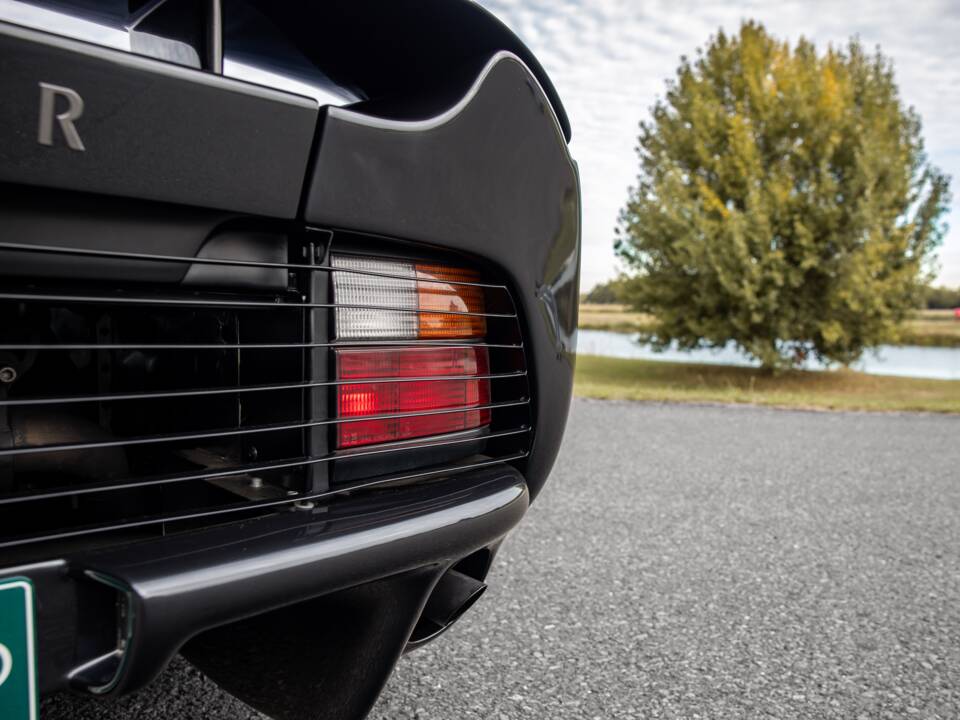 Image 48/60 of Jaguar XJ 220 (1992)