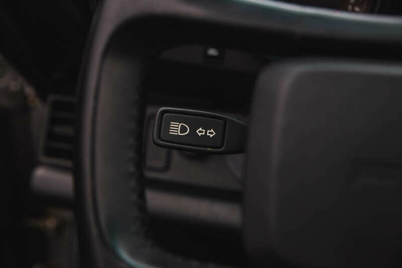 Image 43/50 de Porsche 911 Carrera 3.2 (1989)