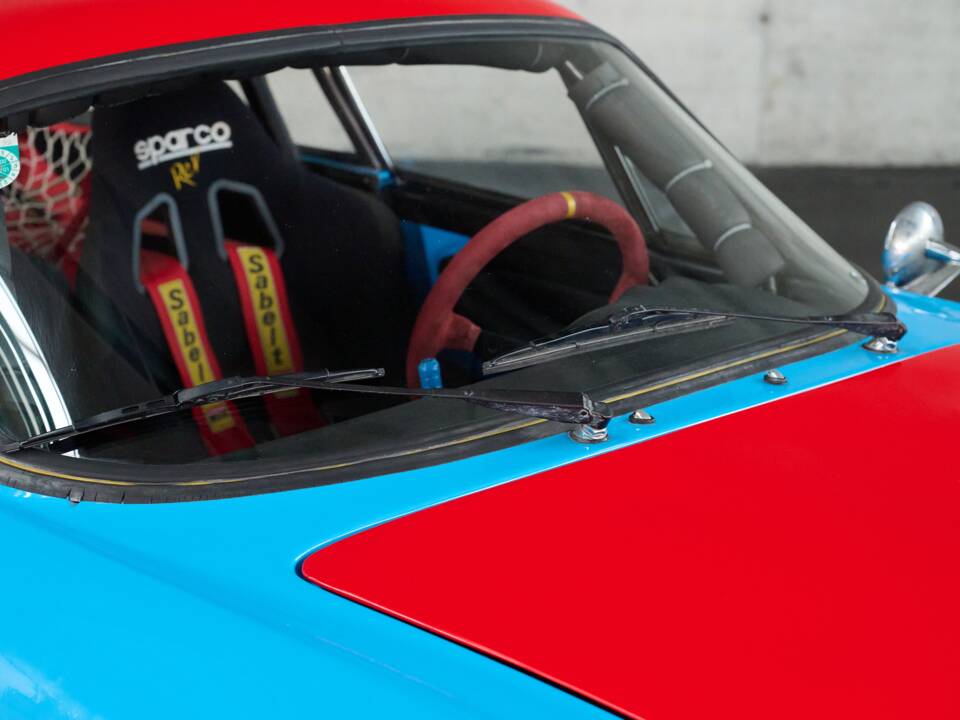 Imagen 39/50 de Alpine A 110 1300 (1974)