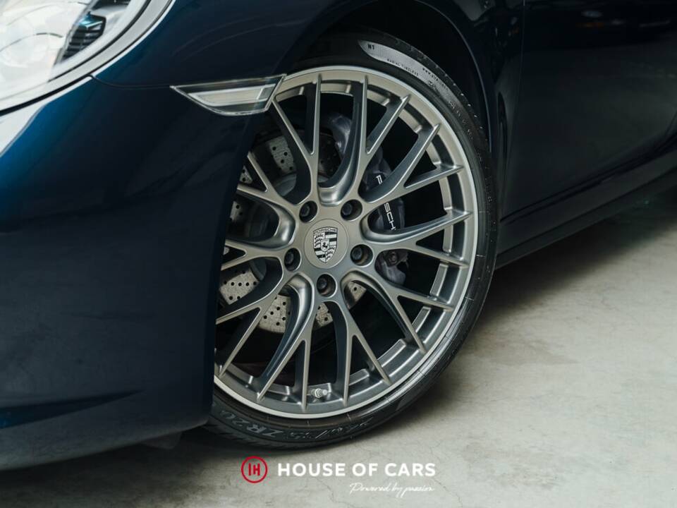 Immagine 11/25 di Porsche 911 Targa 4 (2016)