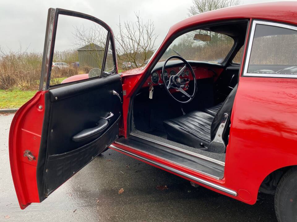 Bild 29/51 von Porsche 356 C 1600 (1965)