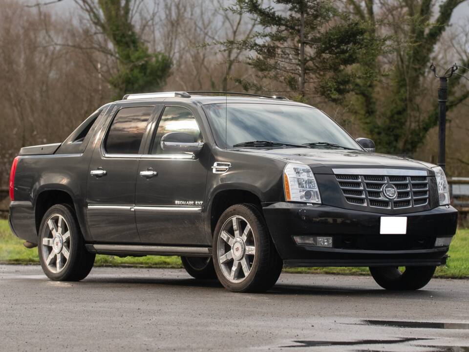 Afbeelding 1/50 van Cadillac Escalade EXT (2010)