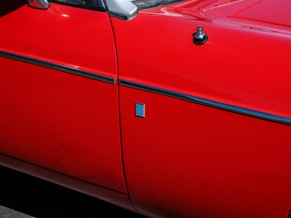 Image 7/41 de MG MGB (1972)