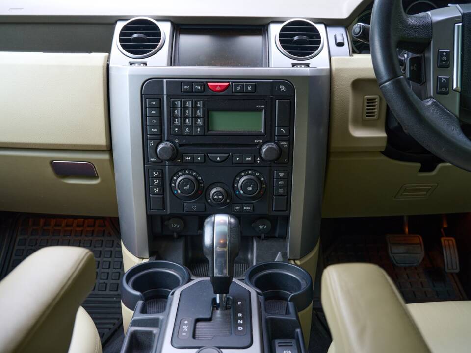 Image 44/50 of Land Rover Discovery (2008)