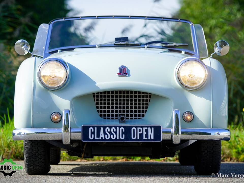 Image 2/45 of Triumph TR 2 (1954)