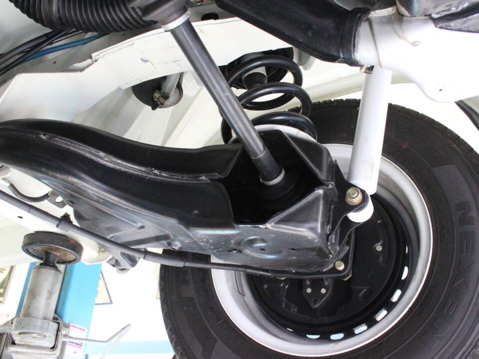 Bild 22/24 von Volkswagen T3 Camper 2.0 (1982)