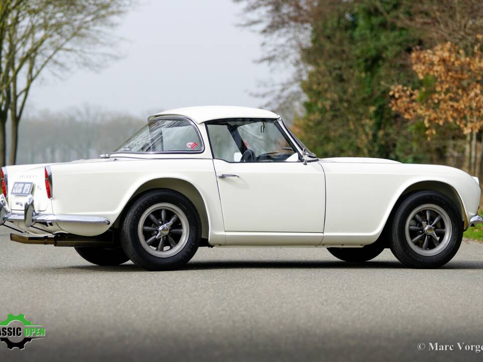 Afbeelding 25/66 van Triumph TR 4 (1963)